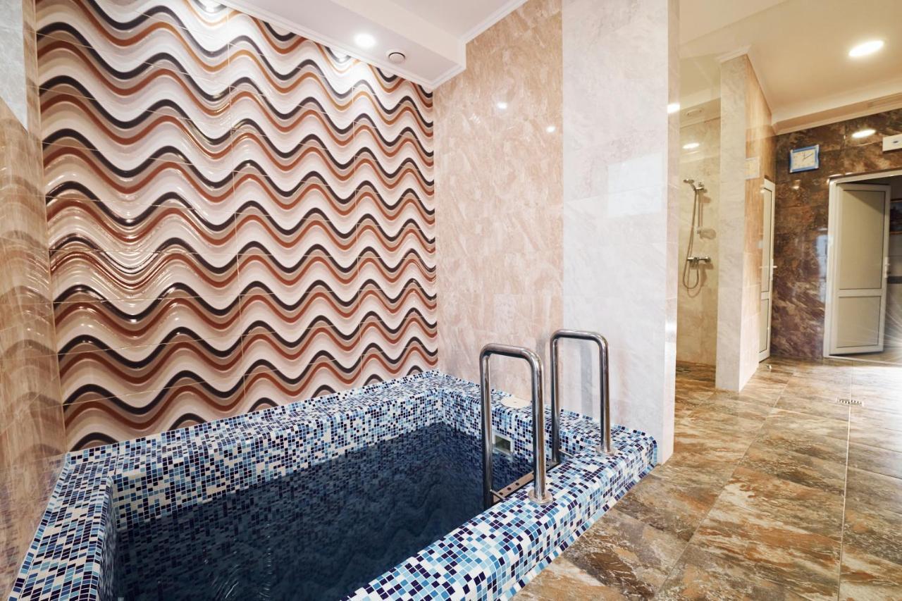 Hotel Gentleman Тернополь Экстерьер фото