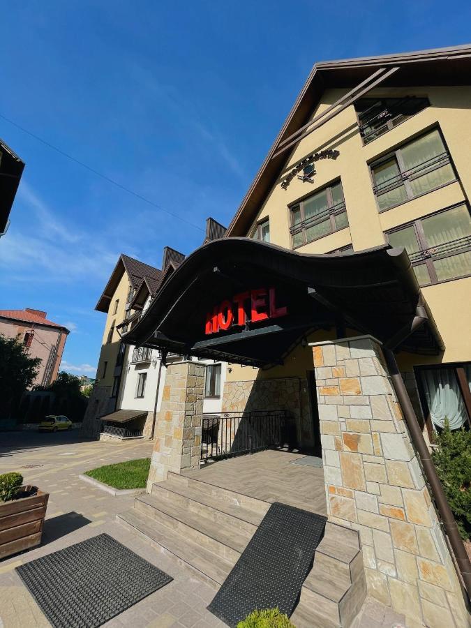 Hotel Gentleman Тернополь Экстерьер фото