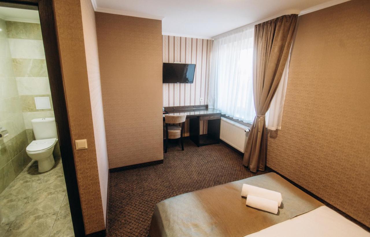 Hotel Gentleman Тернополь Экстерьер фото