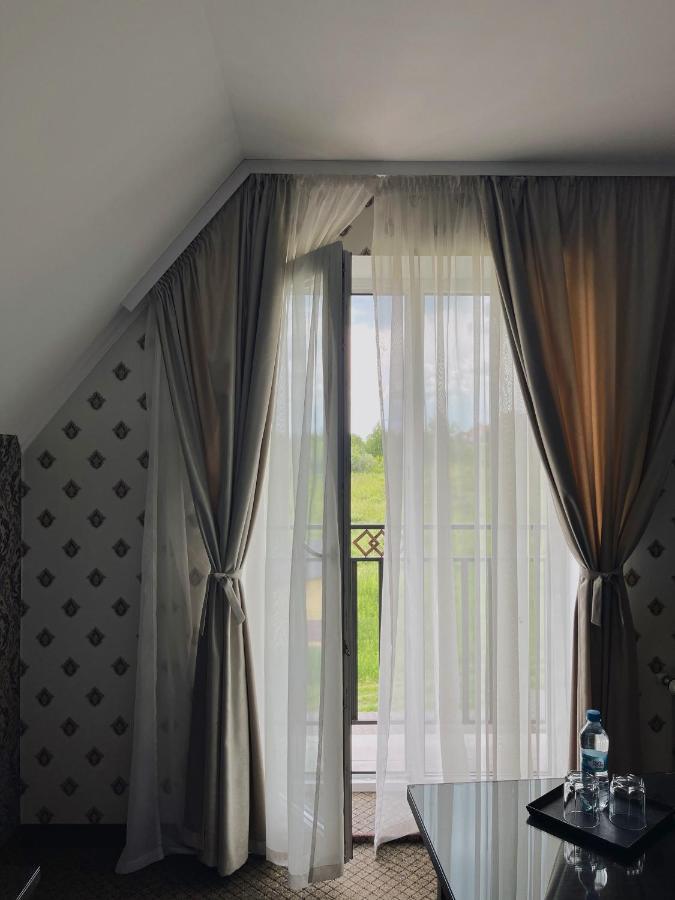Hotel Gentleman Тернополь Экстерьер фото