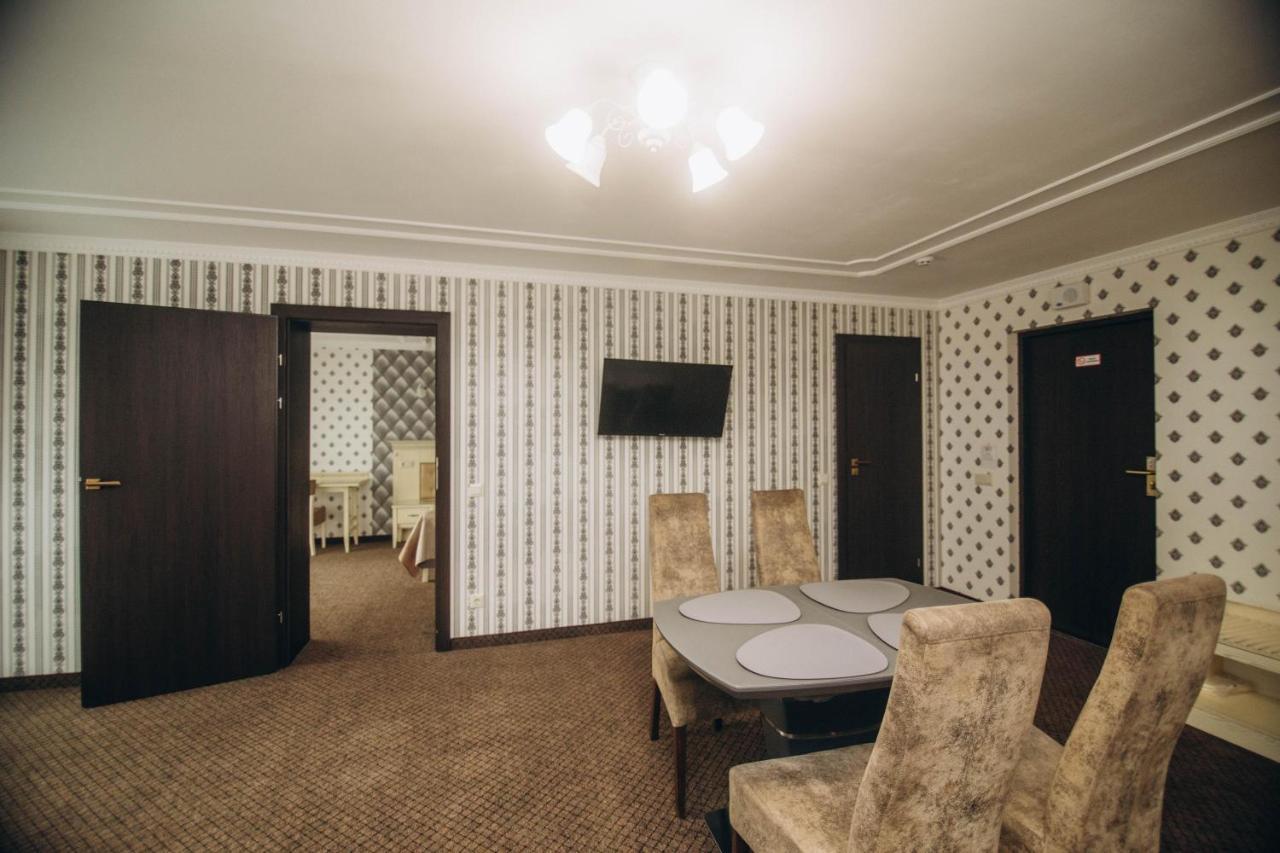 Hotel Gentleman Тернополь Экстерьер фото