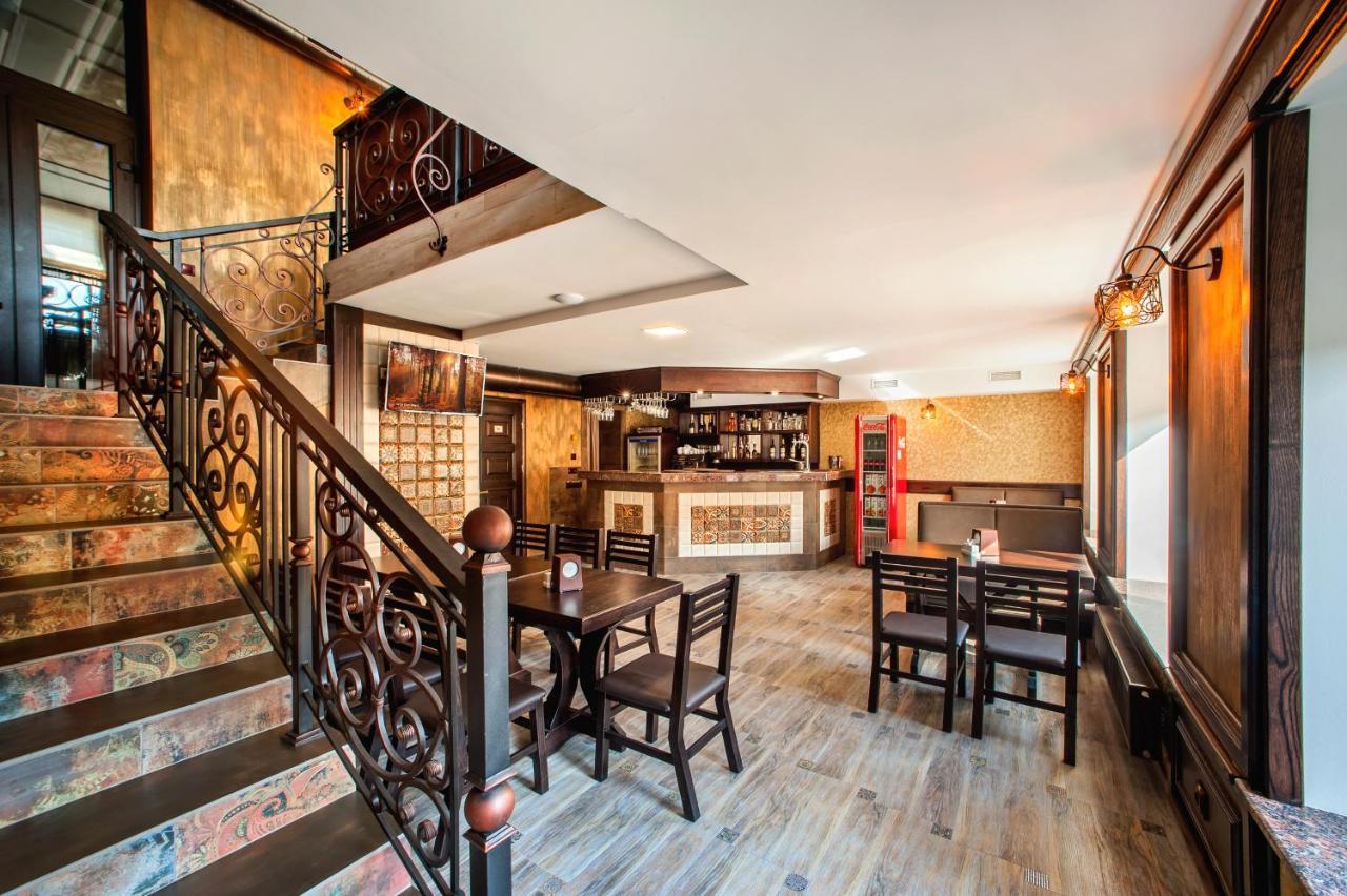 Hotel Gentleman Тернополь Экстерьер фото