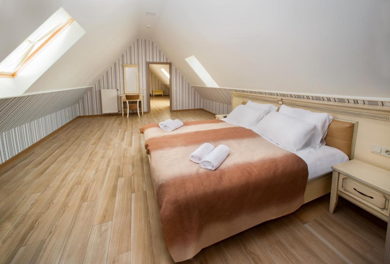 Hotel Gentleman Тернополь Экстерьер фото